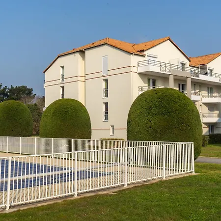 Le Hameau Du Golf-3 By Interhome *